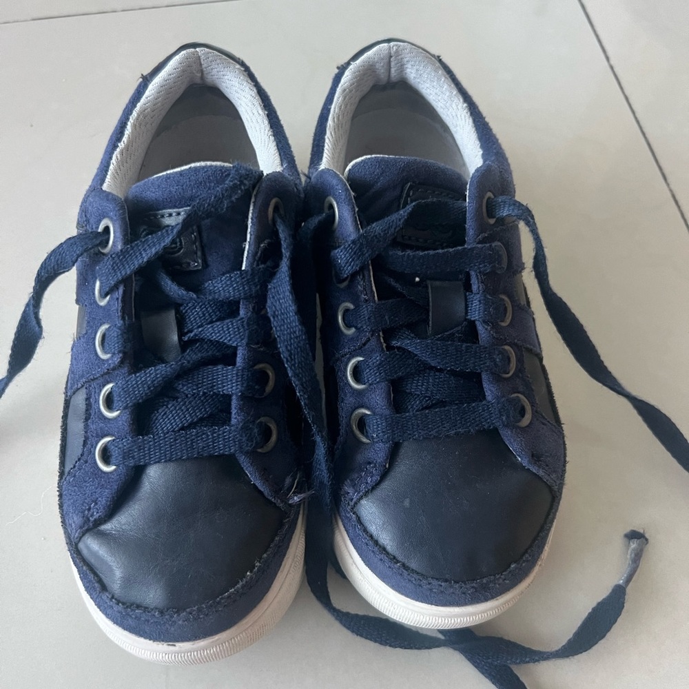 SOLD Toddler UGG sneakers